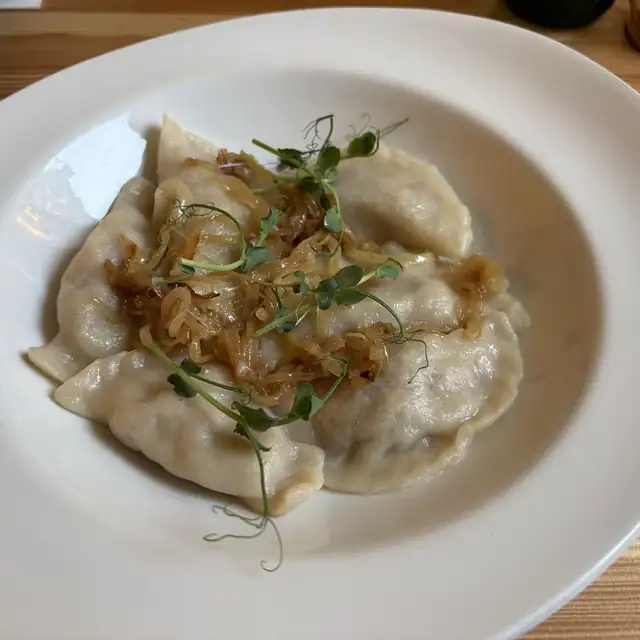 Pierogi ruskie / z mięsem / z kapustą